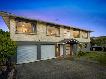 14 Portsea Place, Chatswood, Auckland