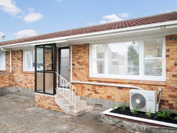3/37 Buckingham Crescent, Papatoetoe, Auckland