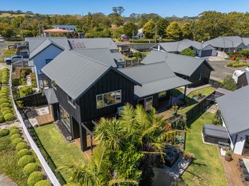 7 Lancewood Lane, Helensville