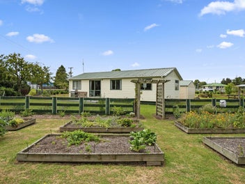 36 Umuroa Street, Mamaku