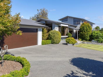 3 Ingle Avenue, Waipahihi, Taupo