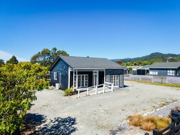 70 Moorhouse Street, Ross