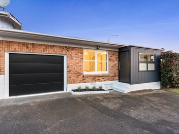 1/31 Taharoto Road, Takapuna, Auckland