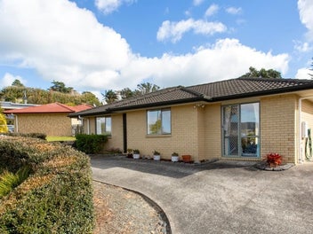 80 Cabeleigh Drive, Helensville, Helensville