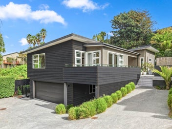 64 Heathcote Road, Castor Bay, Auckland