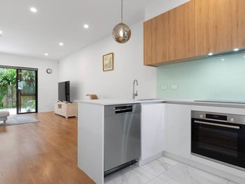 12/26 Springvale Drive, Fairview Heights, Auckland