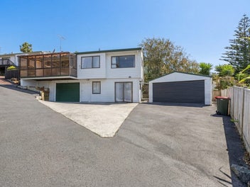 1/164 Ti Rakau Drive, Pakuranga, Auckland