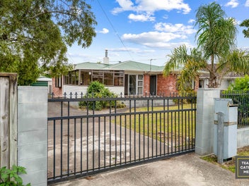 62 Kelvin Road, Papakura, Papakura