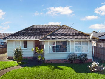 9 Halswell Street, Mangere East, Auckland