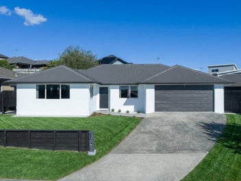 6 Raddington Way, Huntington, Hamilton