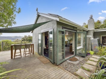 121 Coast Road, Warrington, Waikouaiti