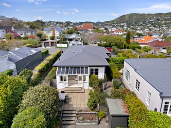 42A Friend Street, Karori, Wellington