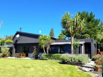 4 Humphreys Gully West, Arahura Valley, Hokitika