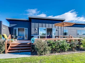 43 Harper Road, Waimarama, Havelock North