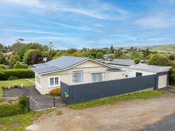 2 Pentland Street, Karitane