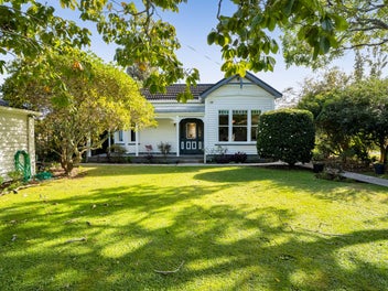 28 Huatoki Street, Vogeltown, New Plymouth
