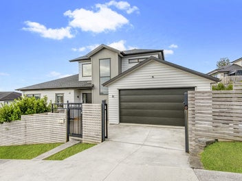 7 Eric Gifford Drive, Ranui, Auckland