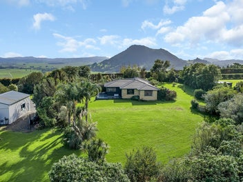 431 Apotu Road, Kamo