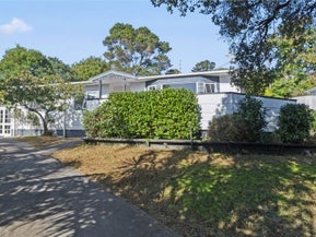 6 Win Grove, Hatfields Beach, Orewa