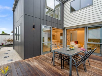 14A McFarland Street, Remuera, Auckland