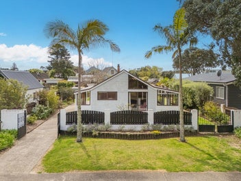 39 Pauanui Beach Road, Pauanui, Pauanui