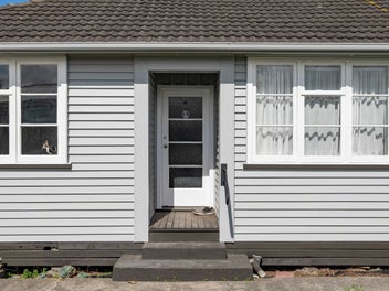 67 Tauhuri Street, Manaia, Manaia