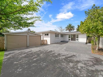 37 Mahara Avenue, Birkenhead, Auckland