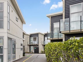 27 Marine Parade, Carters Beach, Westport