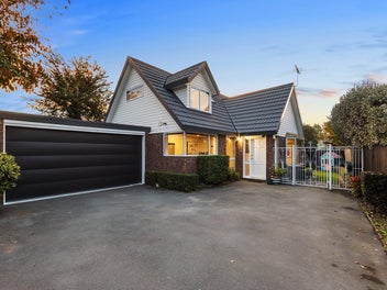 2/8 Galway Avenue, Bryndwr, Christchurch