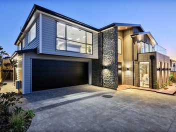 24 Hooten Place, Oteha, Auckland