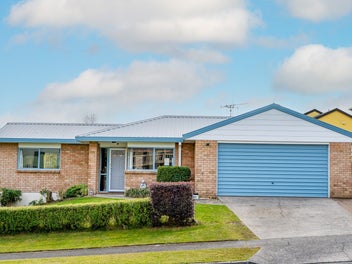 50 Western Heights Drive, Western Heights, Hamilton