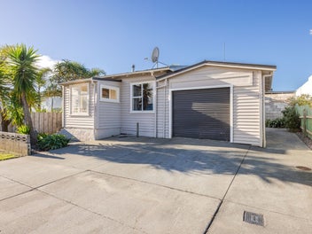 9 Pukeko Place, Westshore, Napier