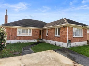 146 Clevedon Road, Papakura, Papakura
