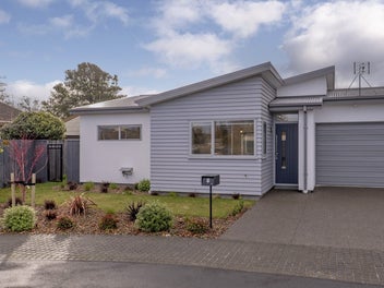 1 Kakapo Lane, Redwood, Christchurch