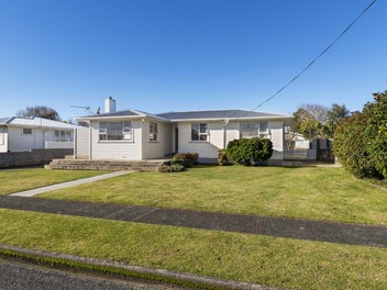 22 Murray Avenue, Hawera