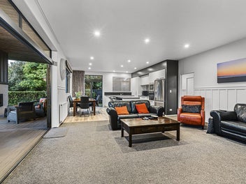 14E Clinton Street, Fitzroy, New Plymouth