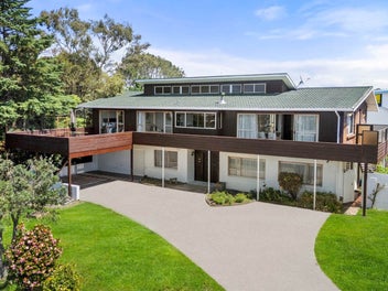 54 Sartors Avenue, Browns Bay, Auckland