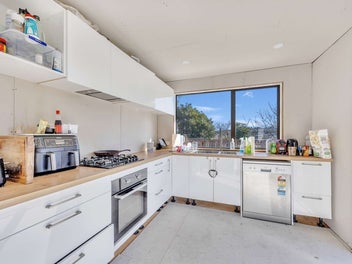 4 Wisteria Grove, Maungaraki, Lower Hutt