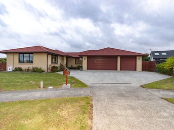 55 Liberty Grove, Kelvin Grove, Palmerston North