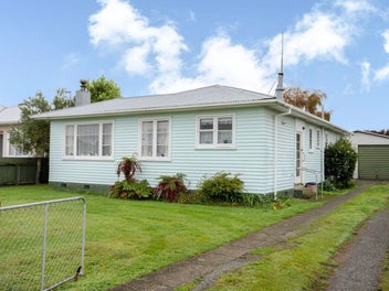 43 Barraud Street, Dannevirke