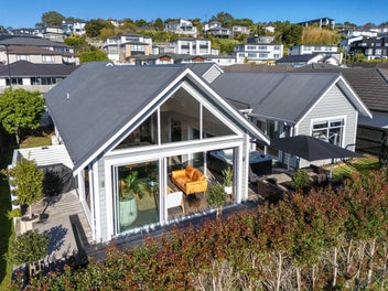 40 Colonial Drive, Silverdale, Silverdale