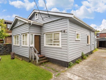 26 Cornwall Park Avenue, Epsom, Auckland