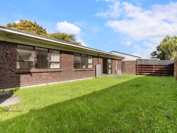 2/545 Weymouth Road, Weymouth, Auckland