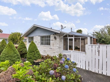 27A Shanly Street, Brown Owl, Upper Hutt
