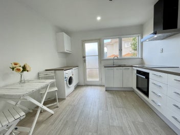 2/0 Hamlin Road, Mount Wellington, Auckland