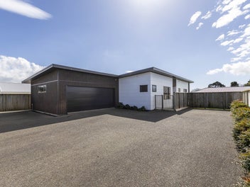 29 Smith Street, Lepperton, New Plymouth
