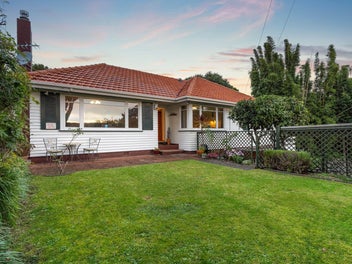 18 Amandale Avenue, Mount Albert, Auckland