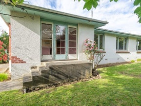 2066 Winton Lorneville Highway, Makarewa