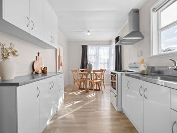 95 Fairfield Road, Fairfield, Hamilton