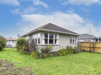 1/14 Morrison Avenue, Northcote, Christchurch